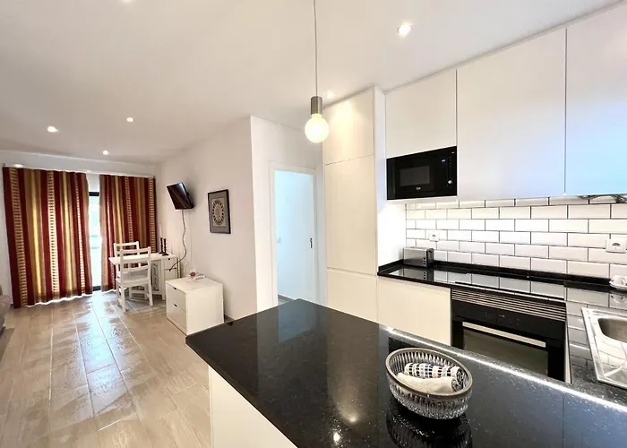 Appartement Beachside - With Pool By Hd Quarteira