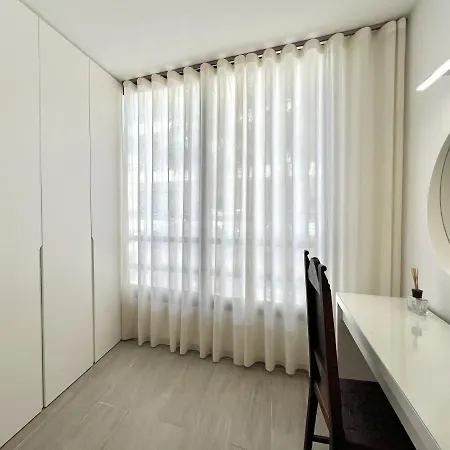 Apartment Beachside - With Pool By Hd *
