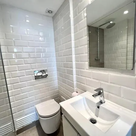 Beachside - With Pool By Hd *