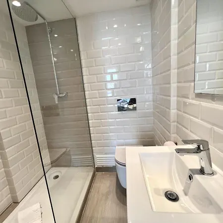 Beachside - With Pool By Hd Апартаменты