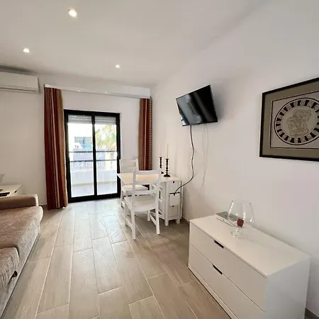 Beachside - With Pool By Hd * Quarteira