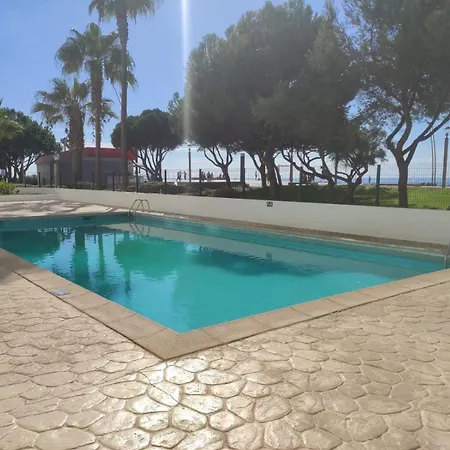 Beachside - With Pool By Hd Apartment *