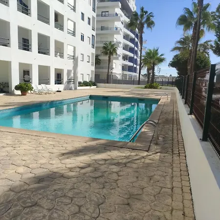 Beachside - With Pool By Hd